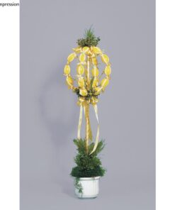 dekorierter Osterbaum mit Gestell
