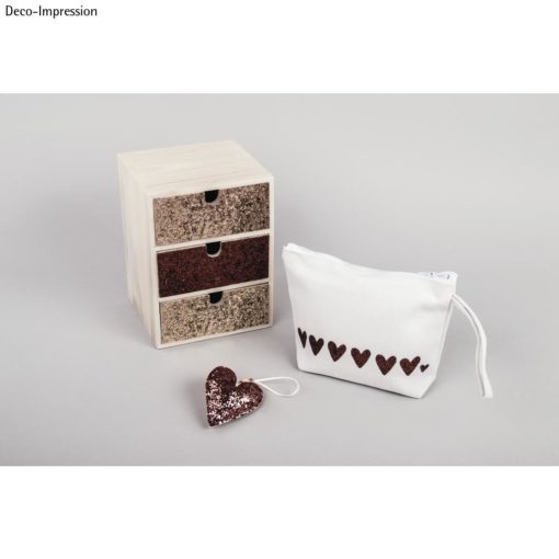 Tasche und Kommode mit Glitzerstoff in nougat