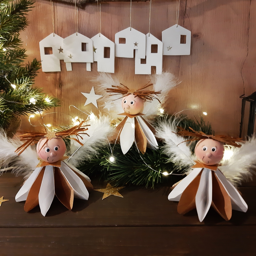 3 Weihnachts-Engel aus Papiertüten